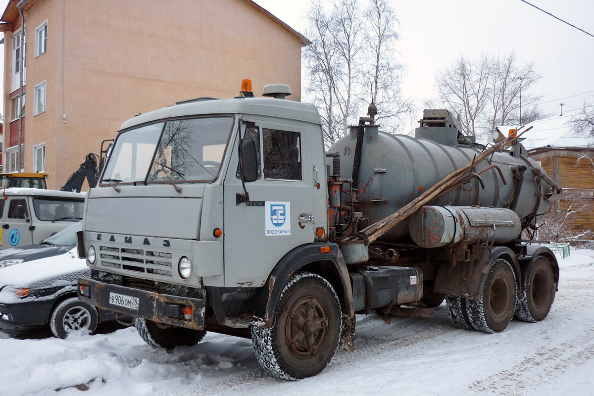 Архангельская область, № В 906 ОМ 29 — КамАЗ-53213