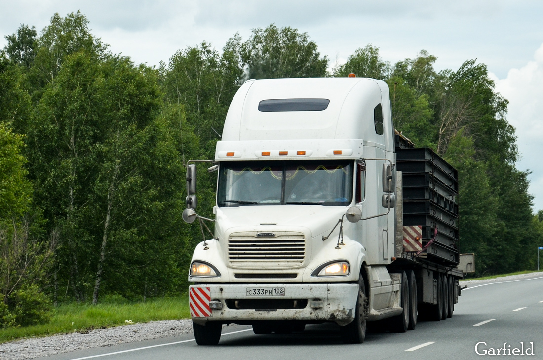 Башкортостан, № С 333 РН 102 — Freightliner Columbia