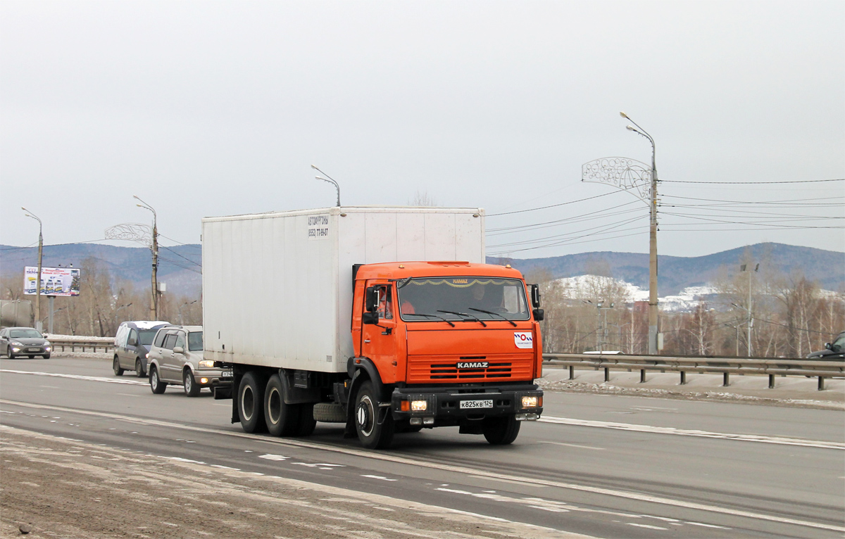 Красноярский край, № К 825 КВ 124 — КамАЗ-65115-D3