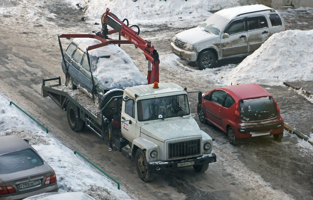 Москва, № С 065 УС 197 — ГАЗ-3309