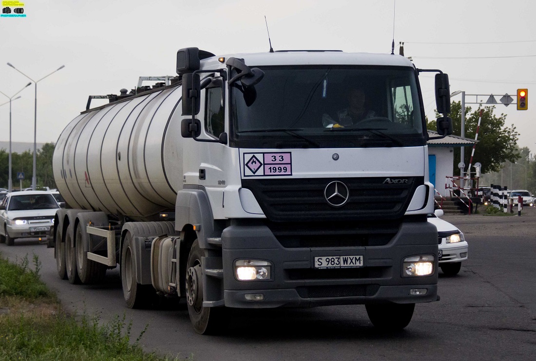 Павлодарская область, № S 983 WXM — Mercedes-Benz Axor 1840