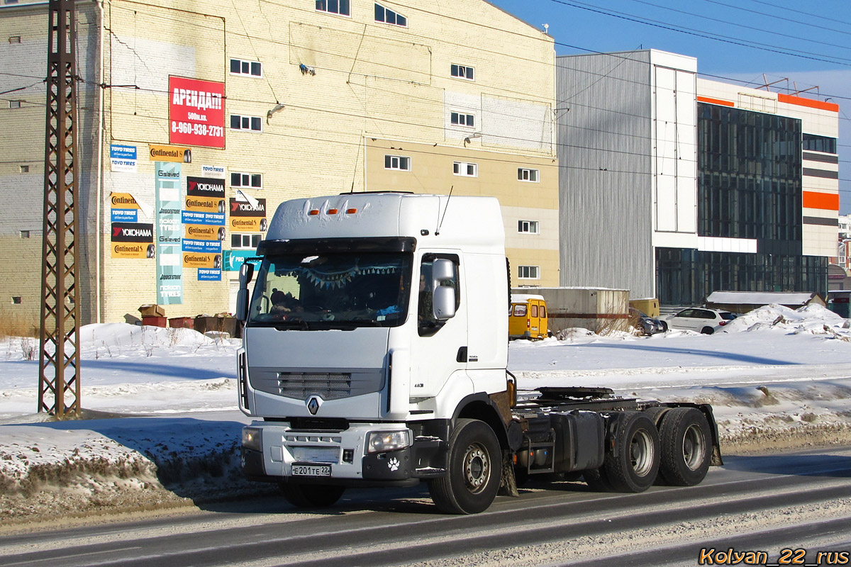 Алтайский край, № Е 201 ТЕ 22 — Renault Premium Lander [X9P]