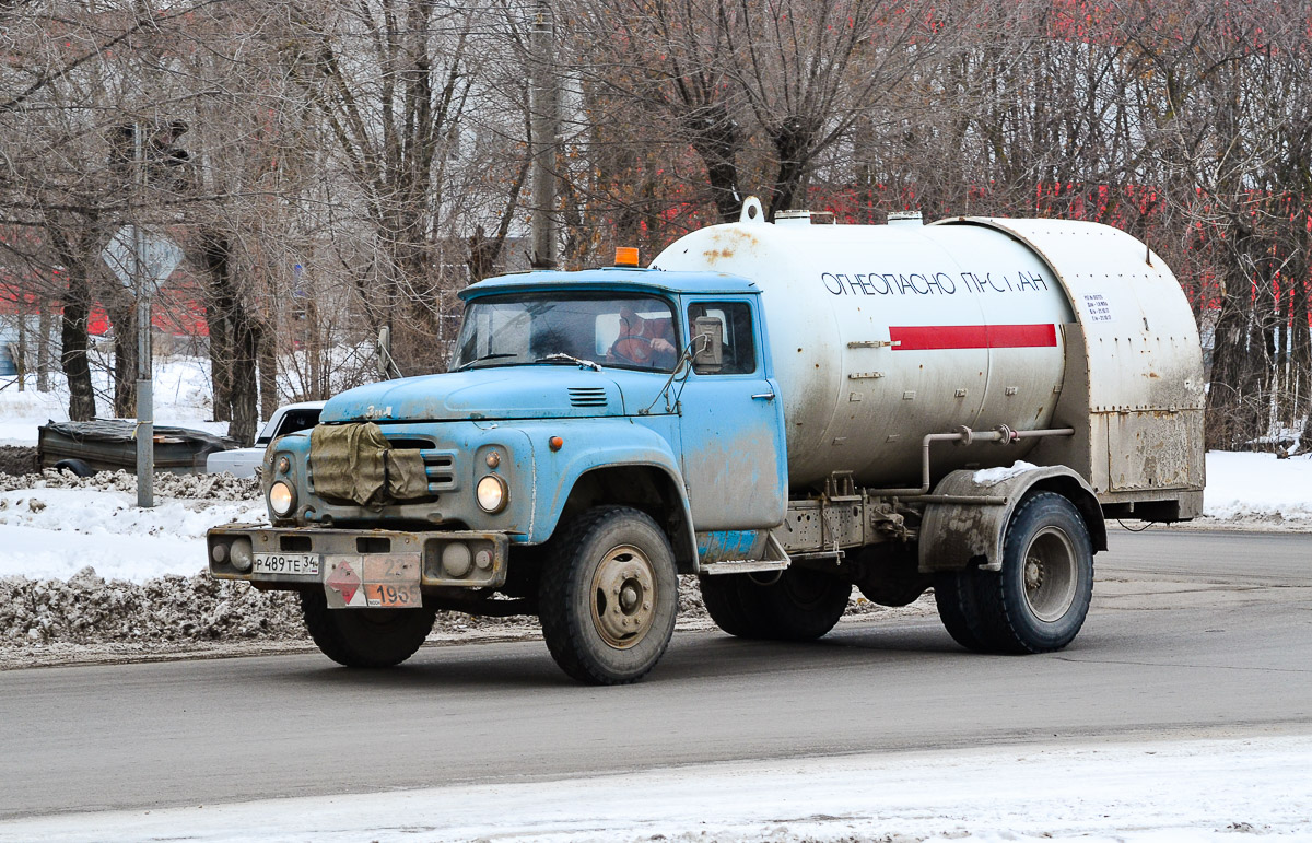 Волгоградская область, № Р 489 ТЕ 34 — ЗИЛ-431412