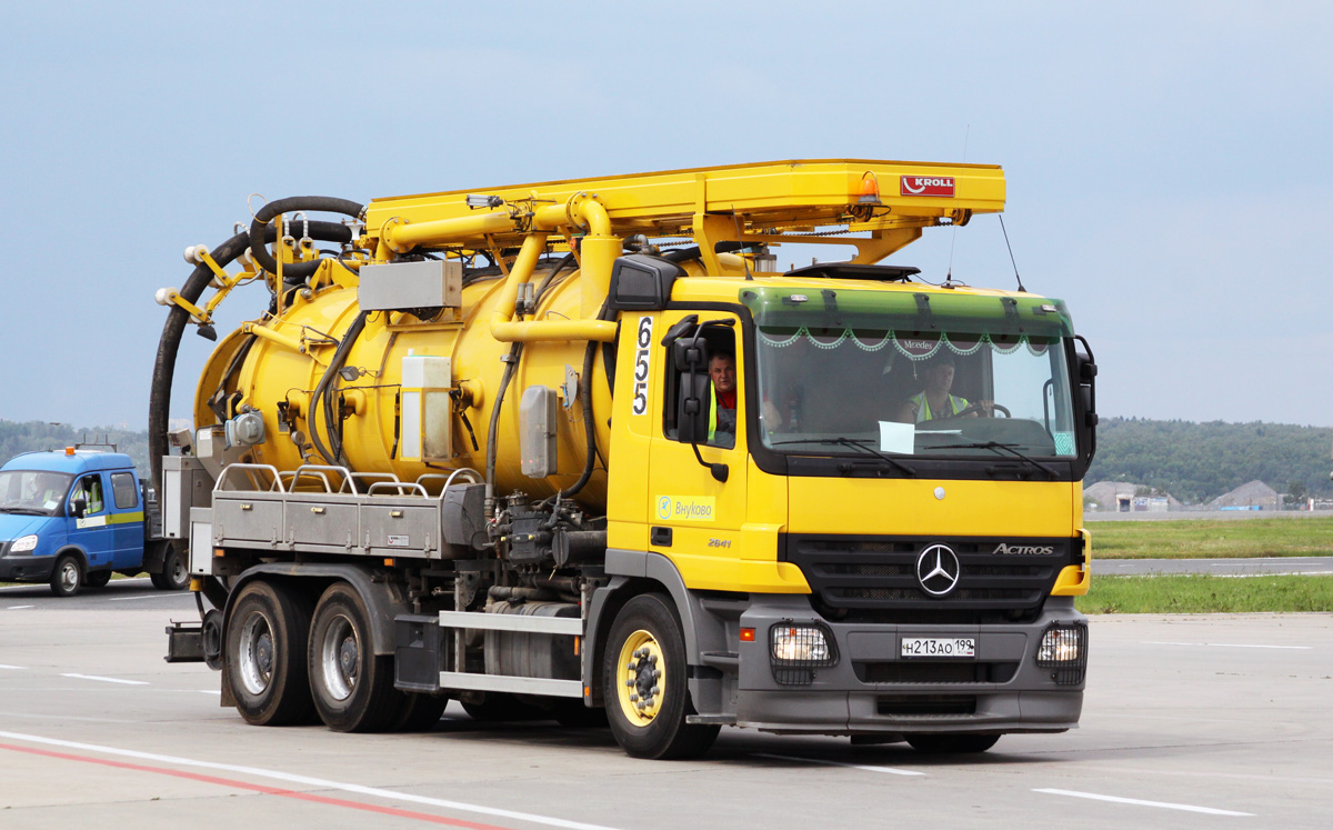 Москва, № 655 — Mercedes-Benz Actros ('2003) 2641