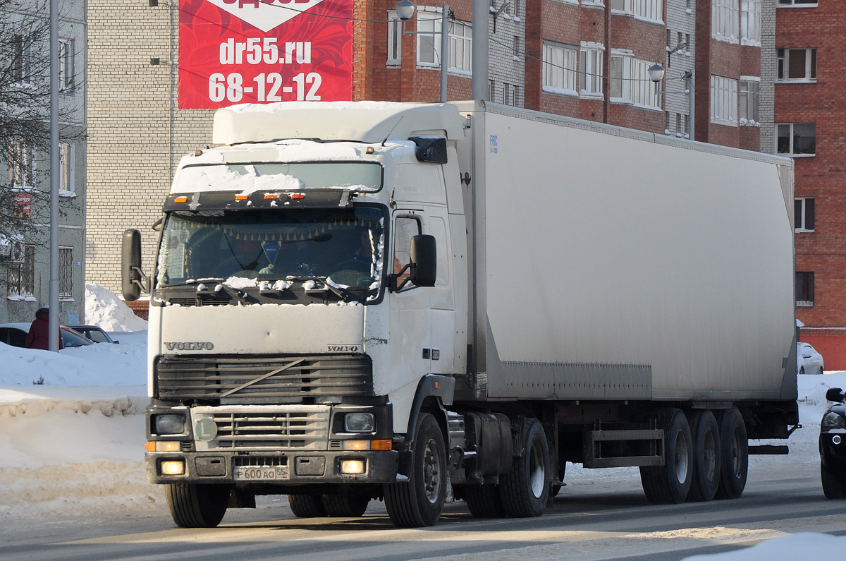 Омская область, № Р 600 АО 55 — Volvo ('1993) FH12.380