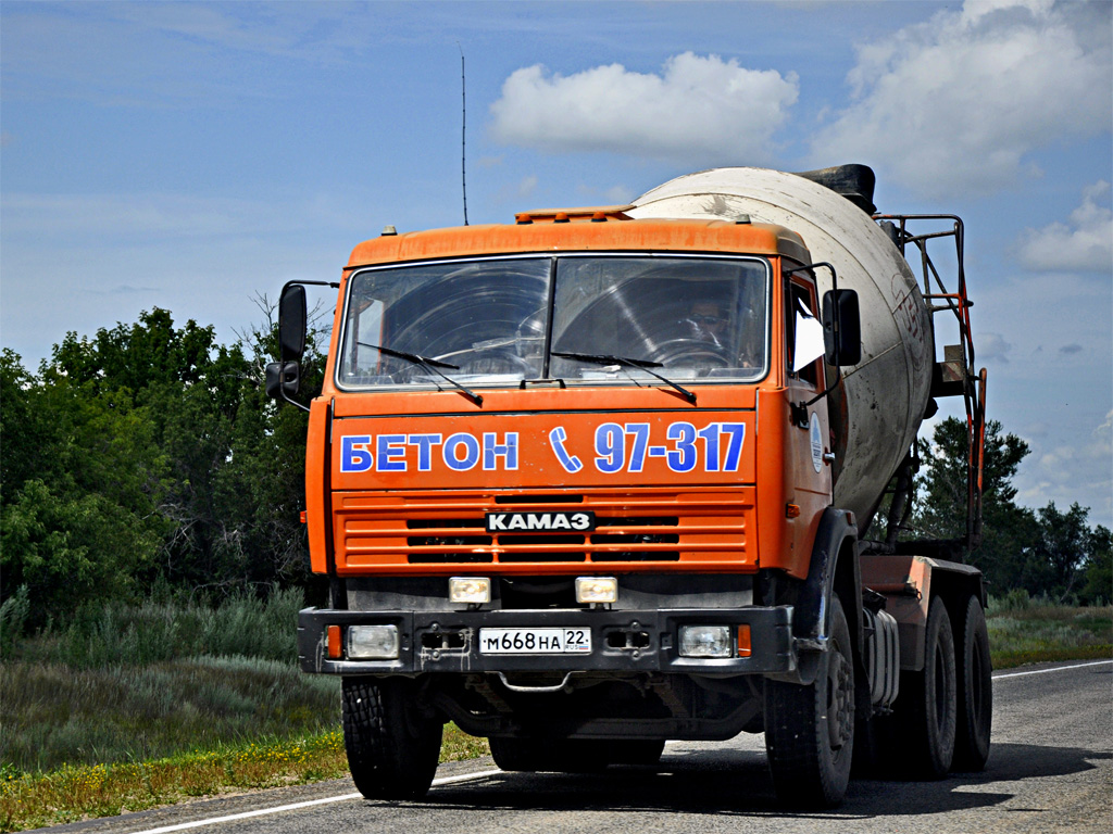 Алтайский край, № М 668 НА 22 — КамАЗ-53229-15 [53229R]