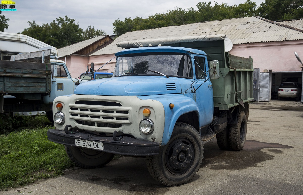 Восточно-Казахстанская область, № F 574 DL — ЗИЛ-495810