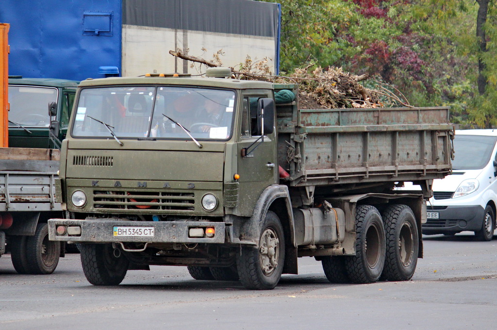 Одесская область, № ВН 5345 СТ — КамАЗ-5320