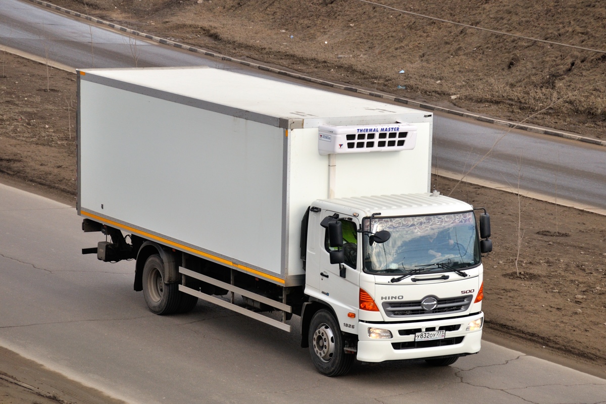 Москва, № У 832 ОУ 777 — Hino 500