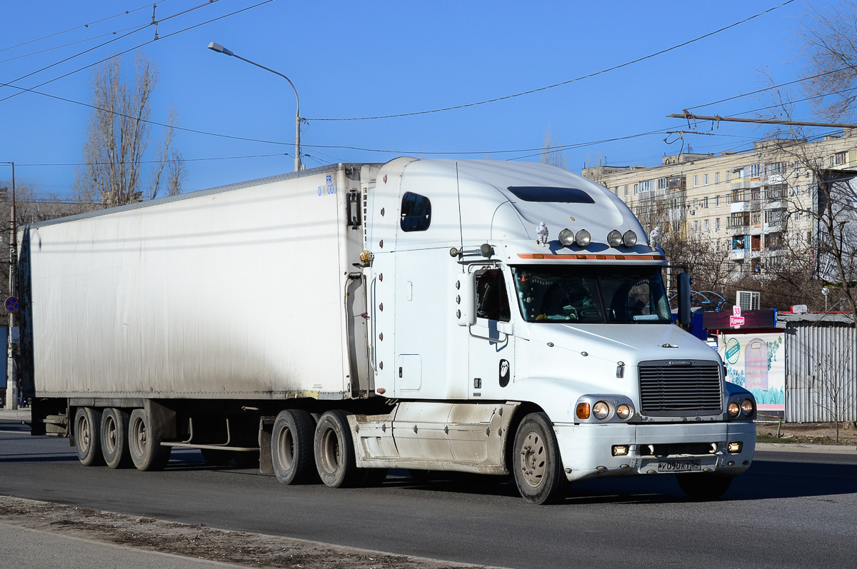 Волгоградская область, № У 090 КТ 34 — Freightliner Century Class