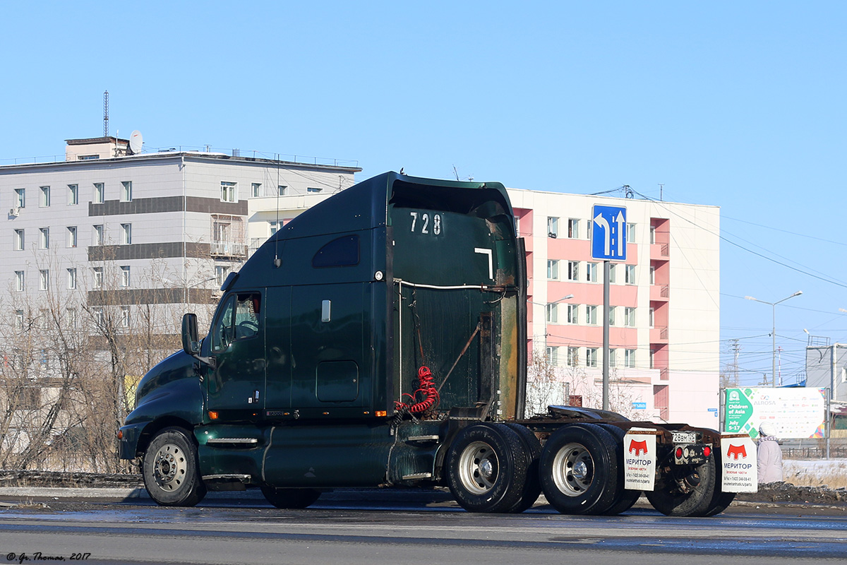 Приморский край, № К 728 ВМ 125 — Kenworth T2000