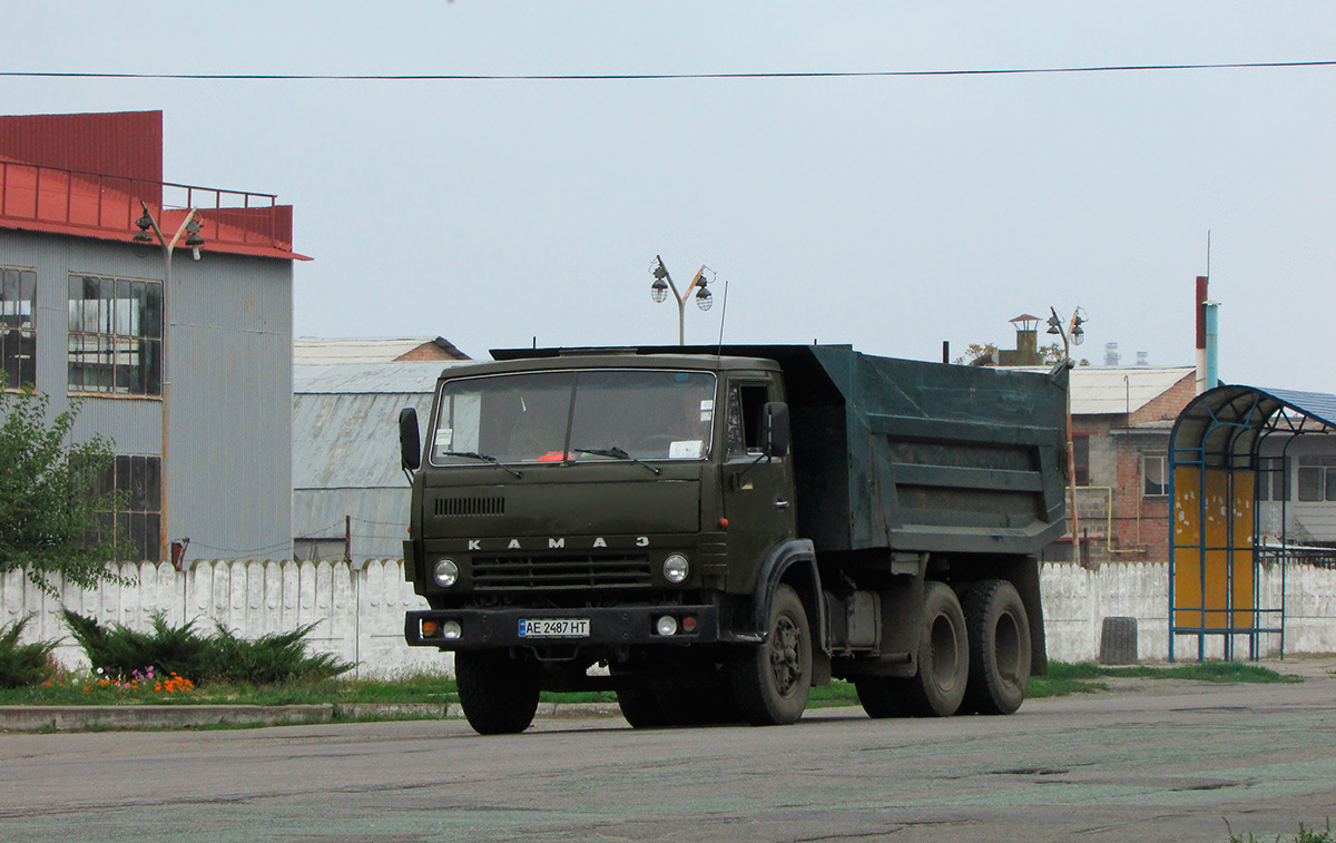 Днепропетровская область, № АЕ 2487 НТ — КамАЗ-55111 [551110]