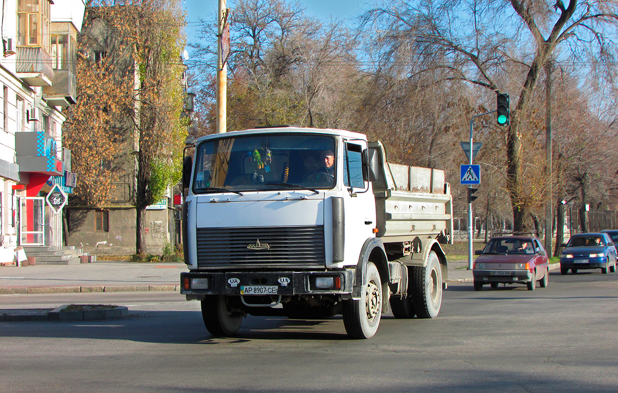 Запорожская область, № АР 8907 СЕ — МАЗ-555102