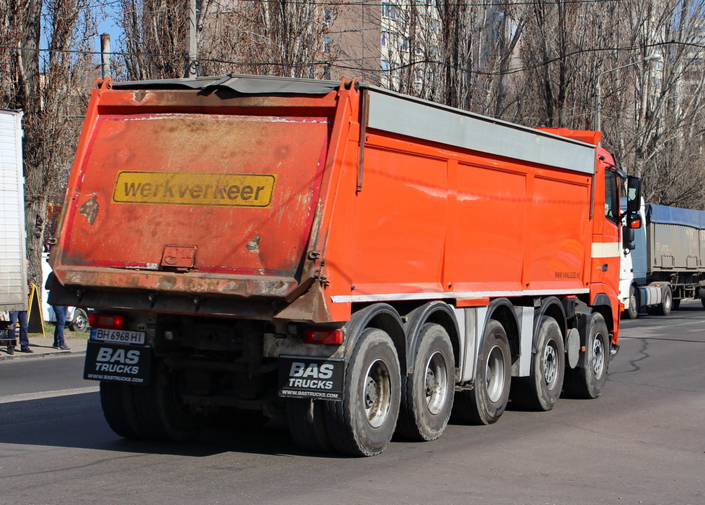 Одесская область, № ВН 6968 НІ — Volvo ('2002) FH12.440