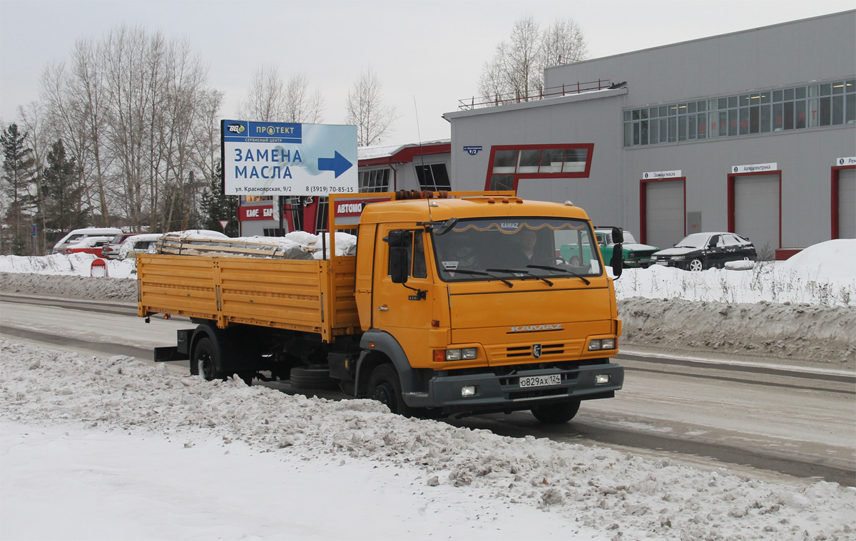 Красноярский край, № О 829 АХ 124 — КамАЗ-4308-A3