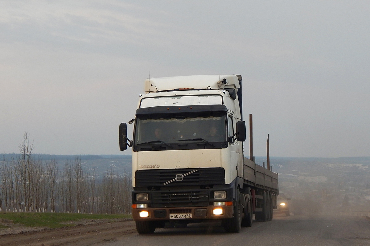 Липецкая область, № М 508 АМ 48 — Volvo ('1993) FH-Series