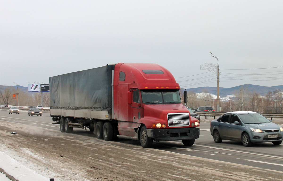 Тульская область, № М 169 ЕР 71 — Freightliner Century Class