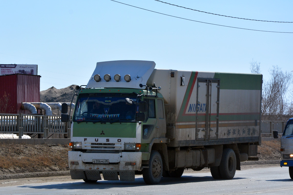 Амурская область, № Е 556 МО 28 — Mitsubishi Fuso Fighter