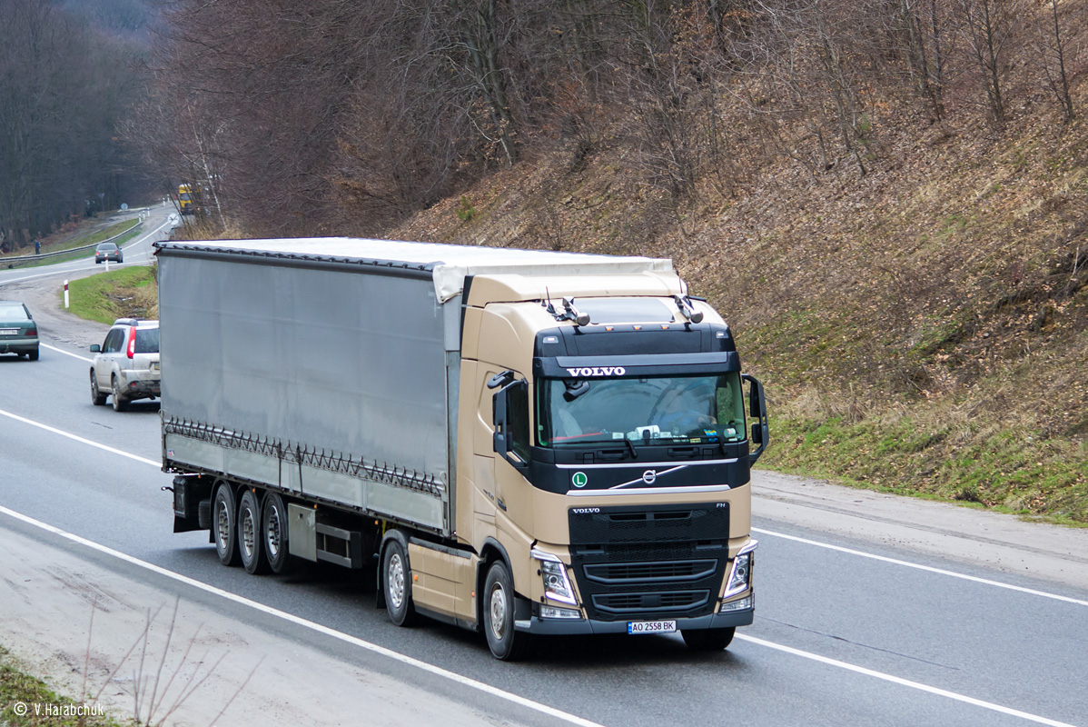 Закарпатская область, № АО 2558 ВК — Volvo ('2012) FH.460