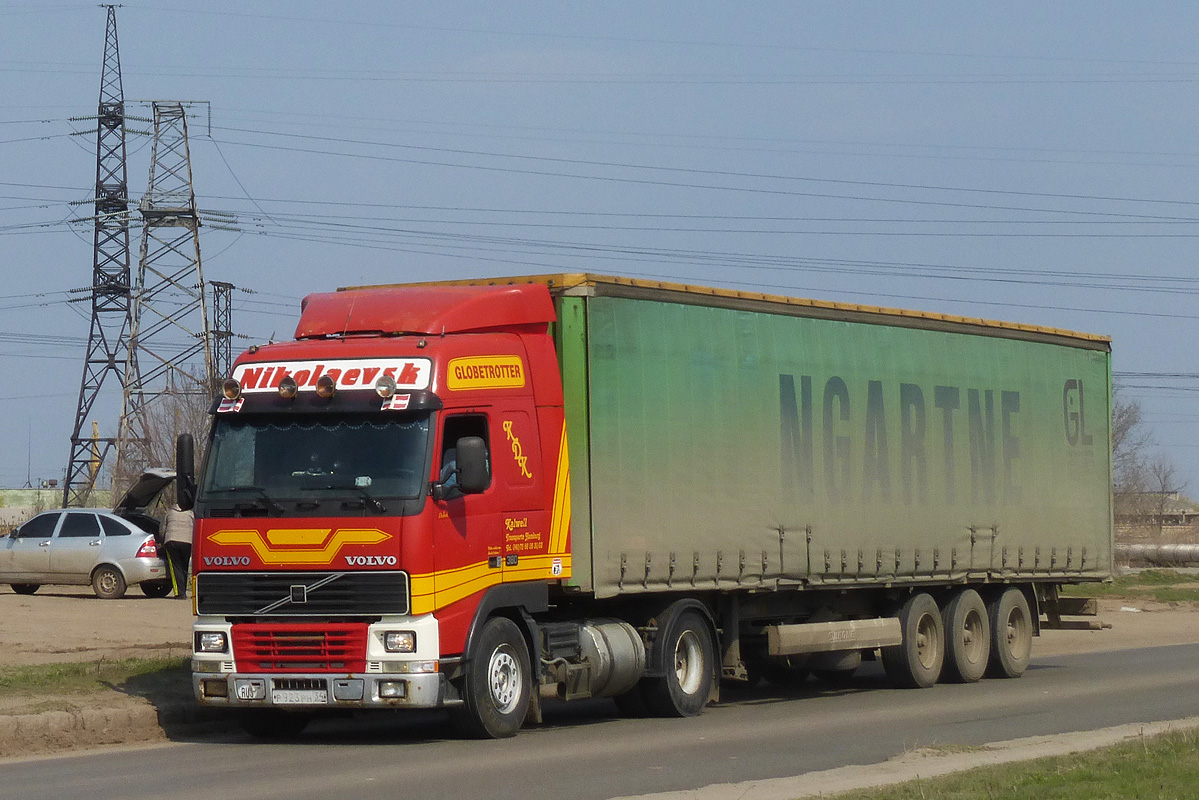 Волгоградская область, № Р 923 РН 34 — Volvo ('1993) FH12.380