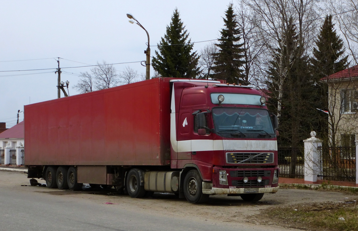 Кировская область, № Х 984 НО 43 — Volvo ('2002) FH12.480