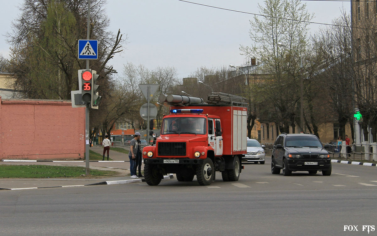 Московская область, № У 905 СВ 190 — ГАЗ-33086 «Земляк»