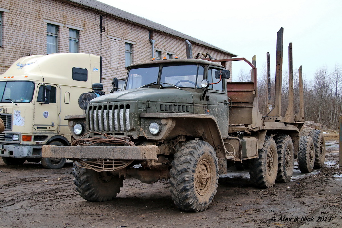 Новгородская область, № (53) Б/Н 0007 — Урал-4320 (общая модель)