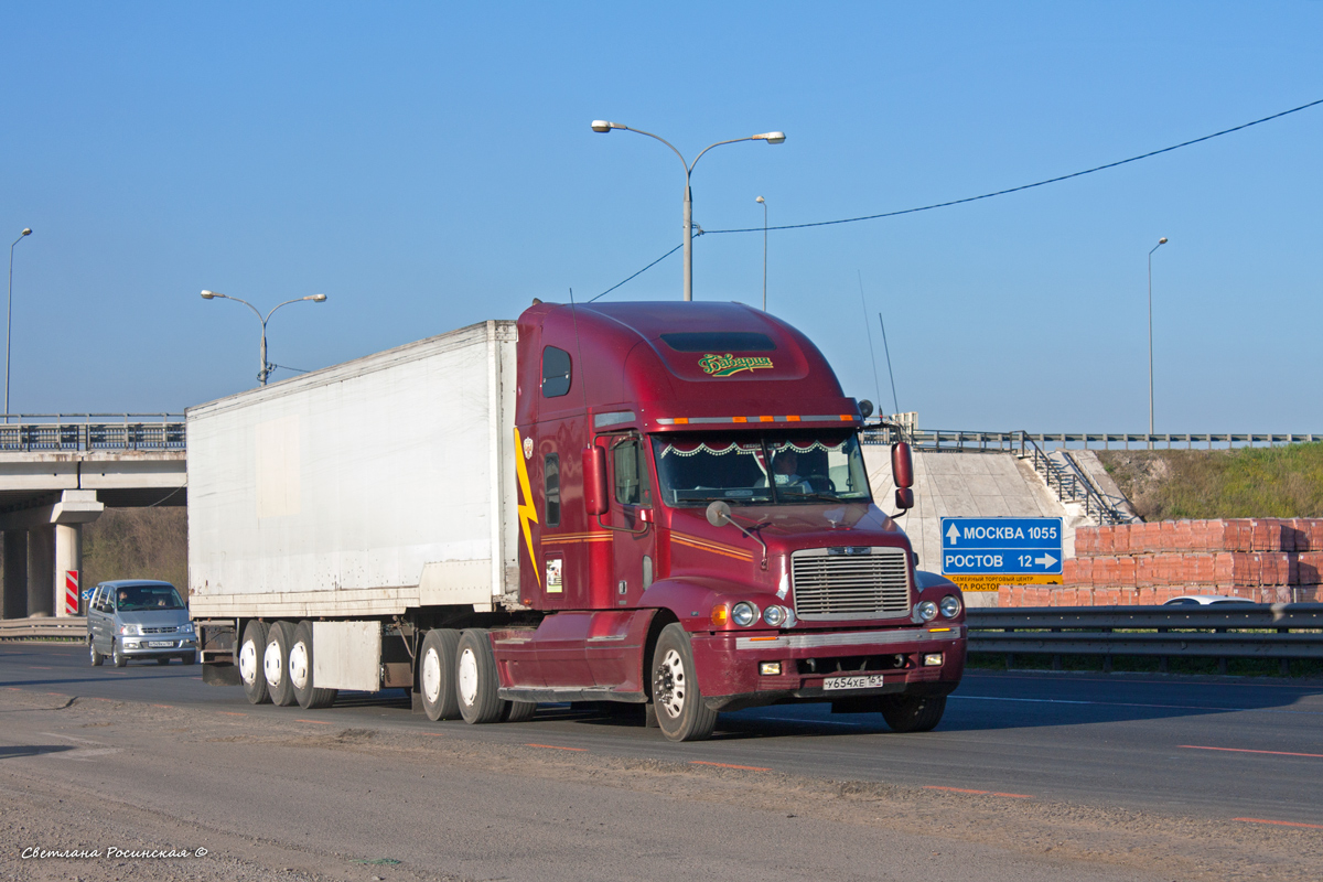 Ростовская область, № У 654 ХЕ 161 — Freightliner Century Class