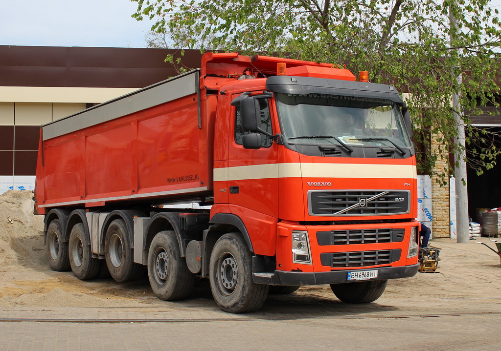 Одесская область, № ВН 6968 НІ — Volvo ('2002) FH12.440