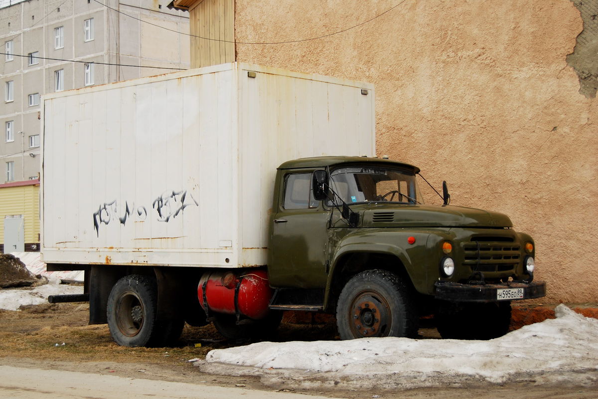 Ямало-Ненецкий автоном.округ, № Н 595 ЕО 89 — ЗИЛ-431410