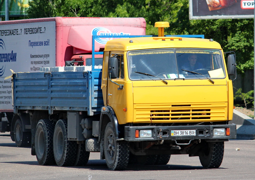 Одесская область, № ВН 3816 ВХ — КамАЗ-53213