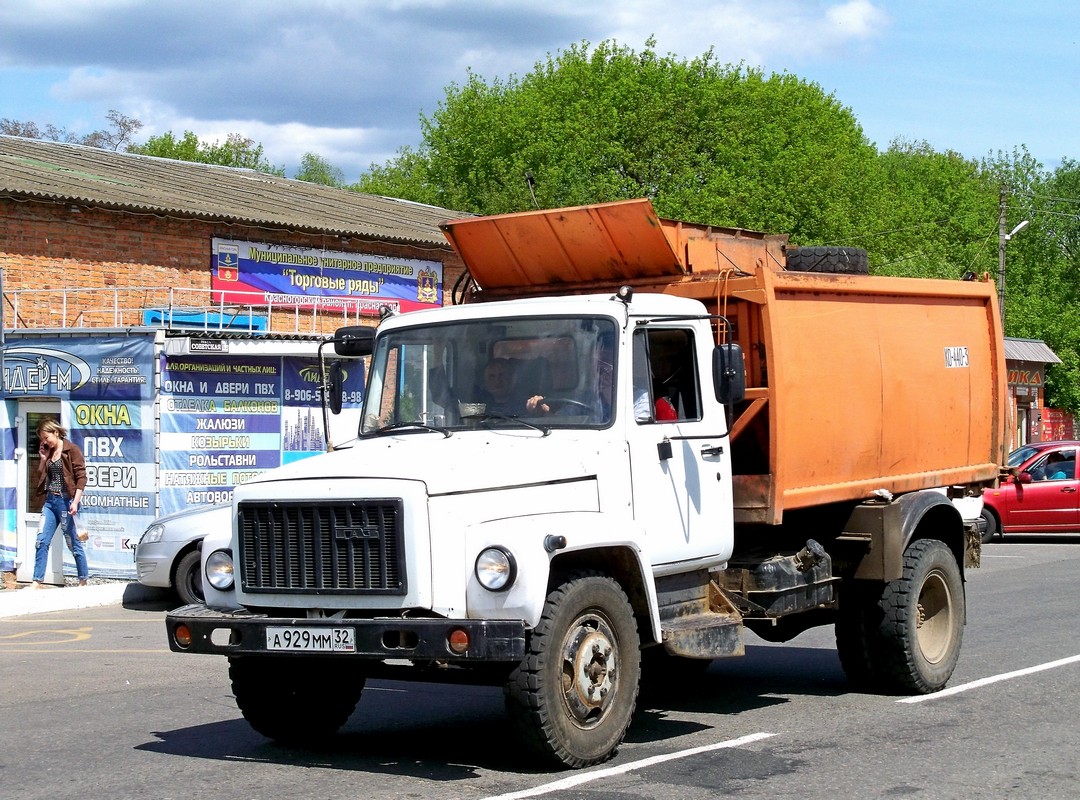 Брянская область, № А 929 ММ 32 — ГАЗ-3307