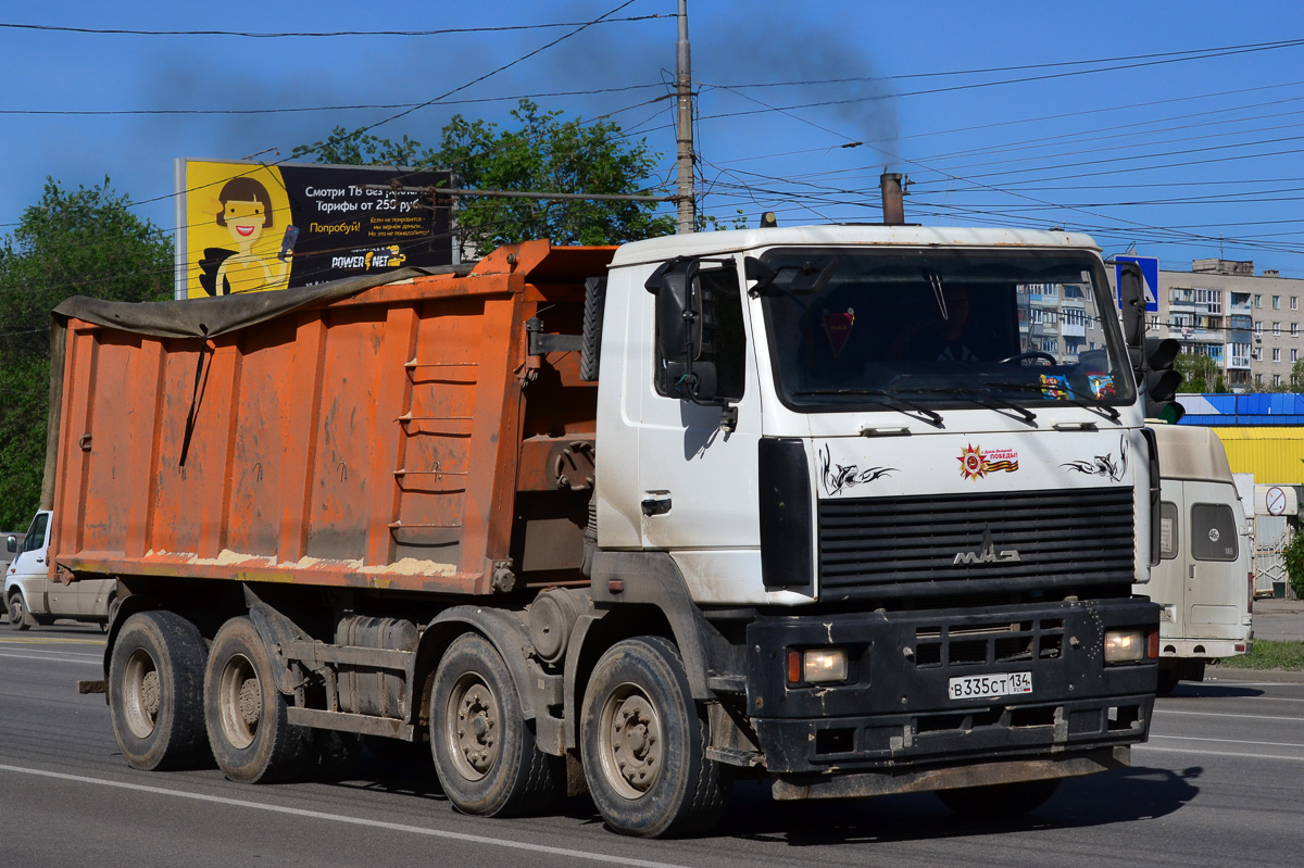 Волгоградская область, № В 335 СТ 134 — МАЗ-6516A8