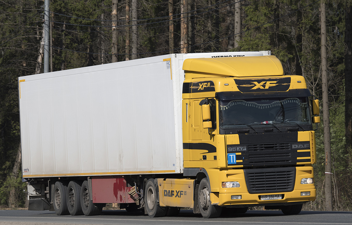 Узбекистан, № 10 R 186 MA — DAF 95XF FT