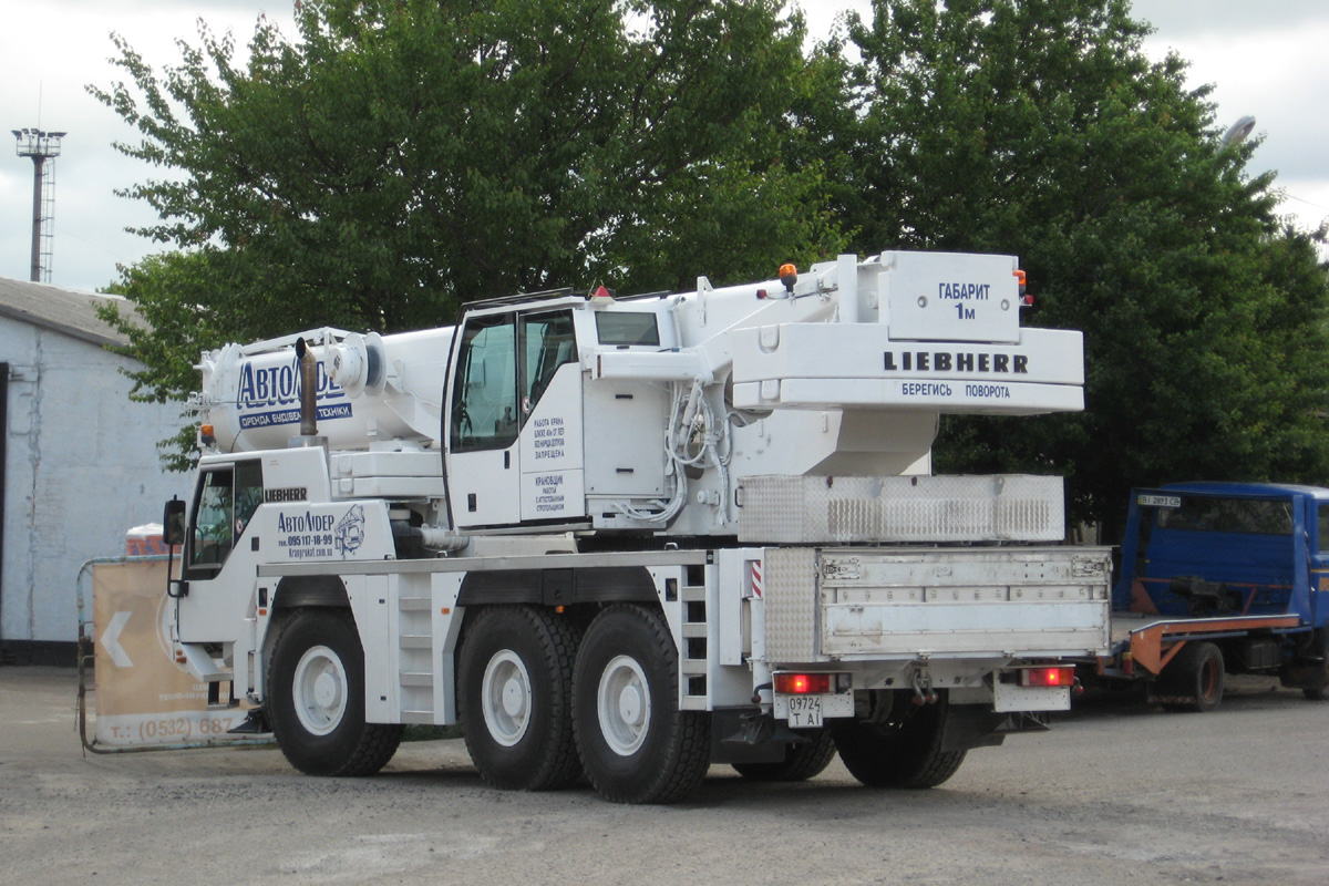 Полтавская область, № 09724 Т АІ — Liebherr (общая модель)