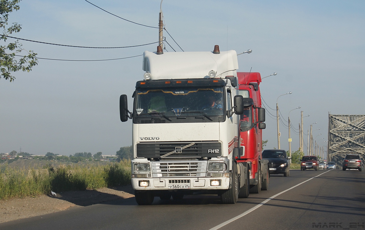 Красноярский край, № У 560 СХ 24 — Volvo ('1993) FH-Series