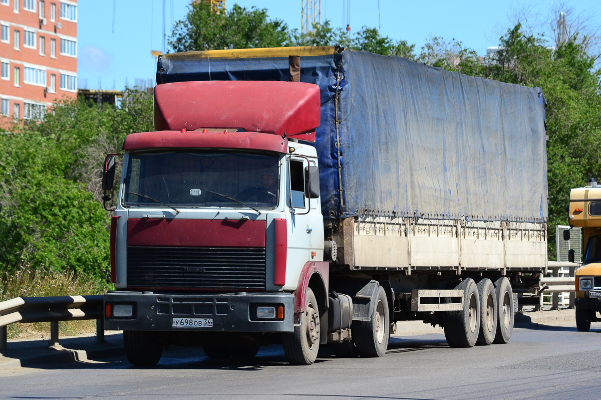 Волгоградская область, № У 698 ОВ 34 — МАЗ-54327