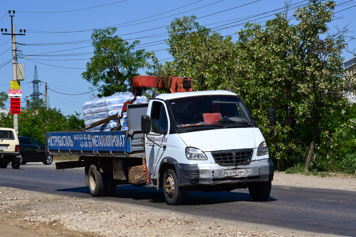 Волгоградская область, № Е 695 ММ 36 — ГАЗ-33104 "Валдай"