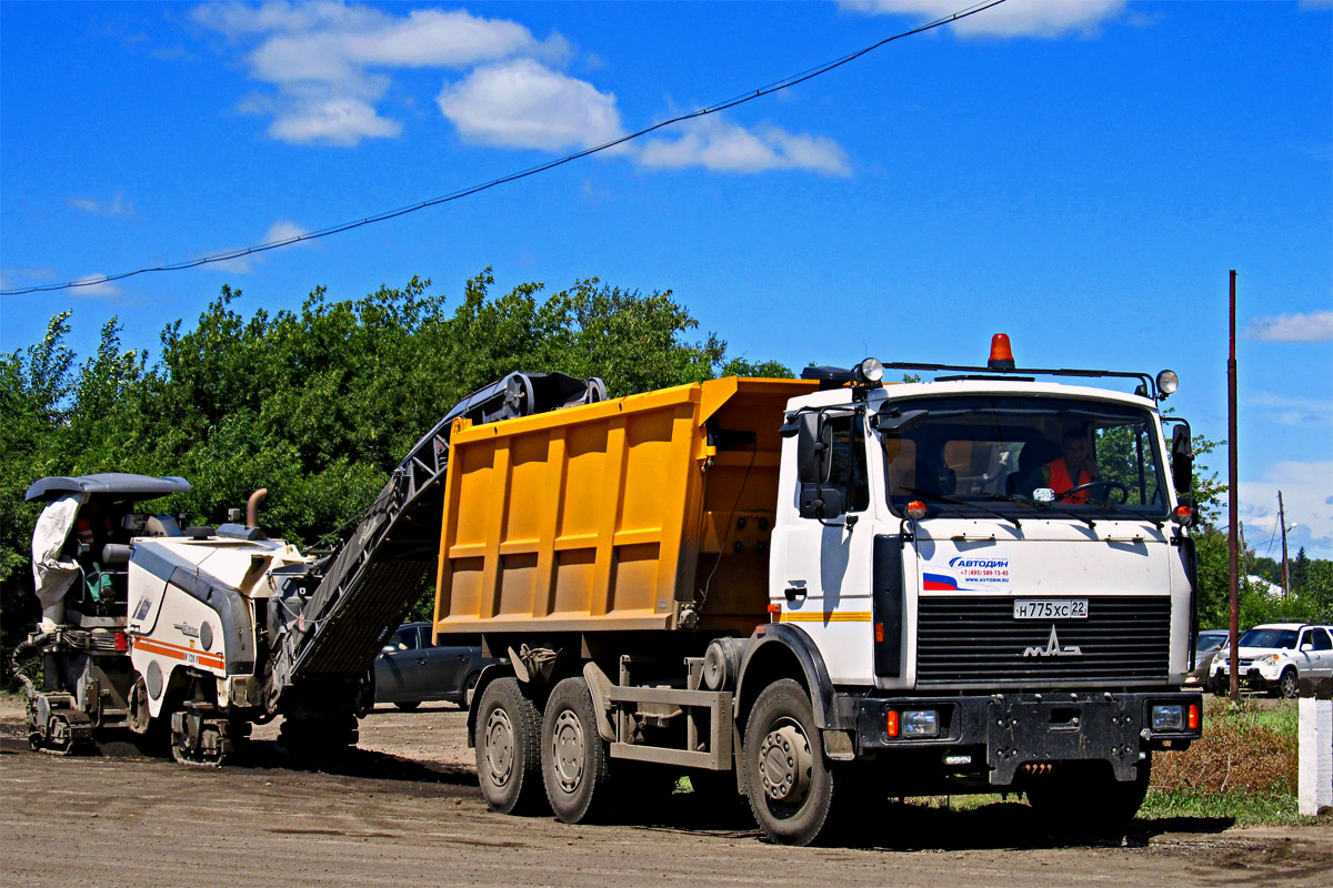 Алтайский край, № Н 775 ХС 22 — МАЗ-5516X5