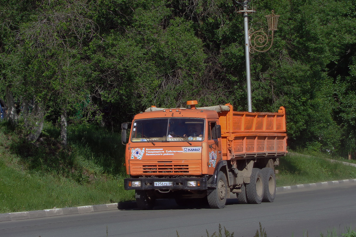 Саратовская область, № В 256 РК 64 — КамАЗ-53215 (общая модель)