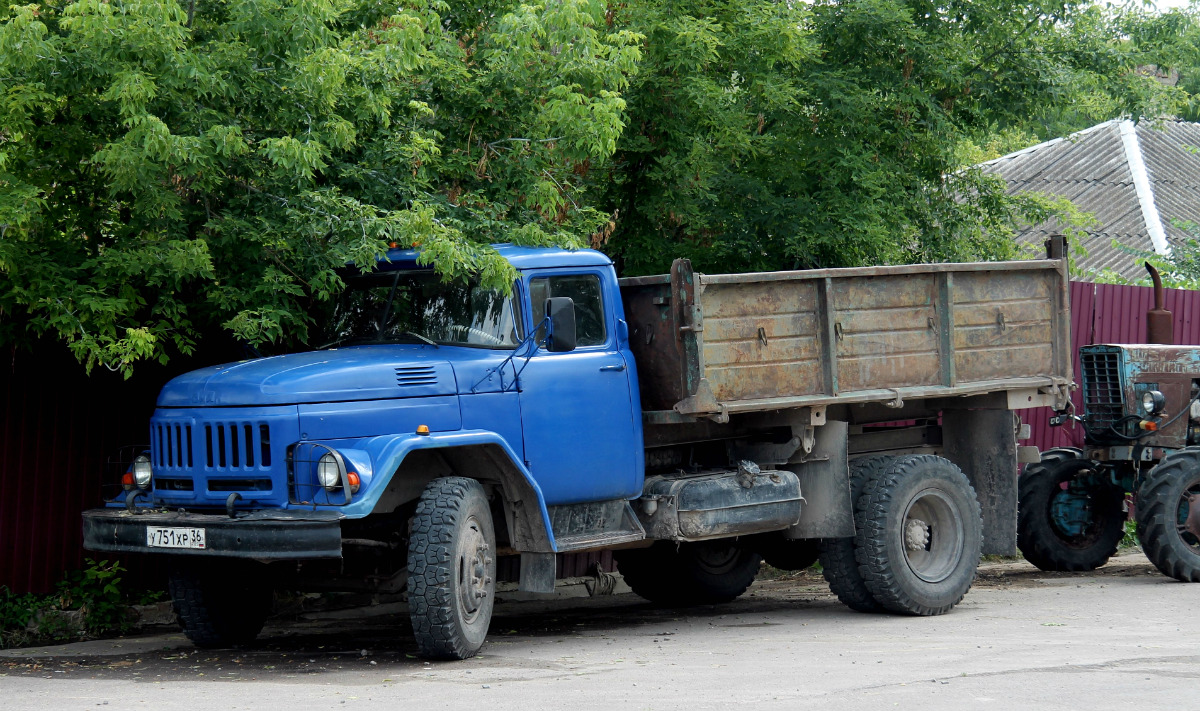 Воронежская область, № У 751 ХР 36 — ЗИЛ-495710