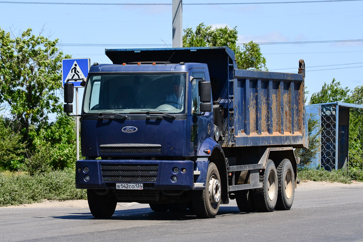 Волгоградская область, № В 142 СО 134 — Ford Cargo ('2003) 3530