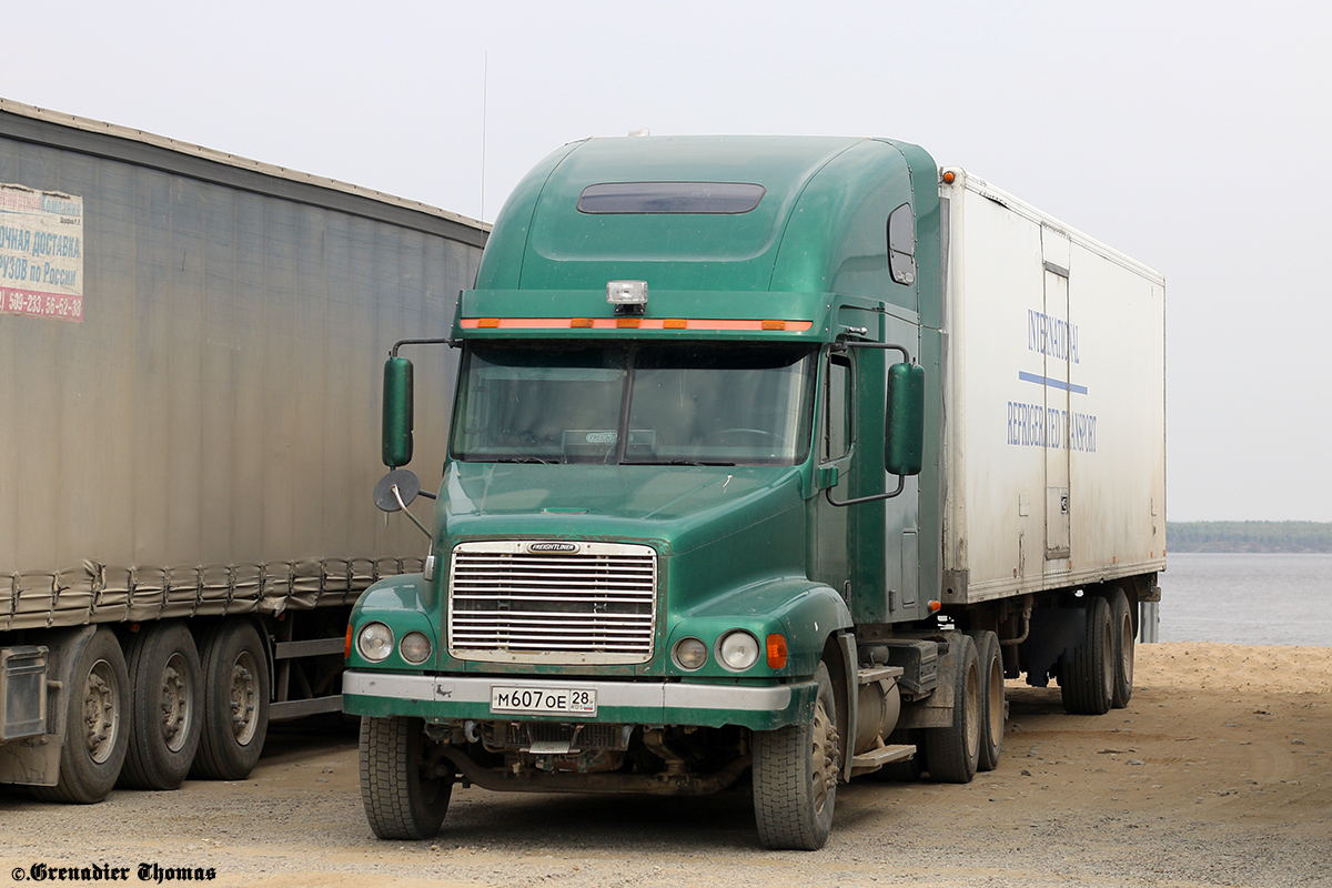 Саха (Якутия), № М 607 ОЕ 28 — Freightliner Century Class