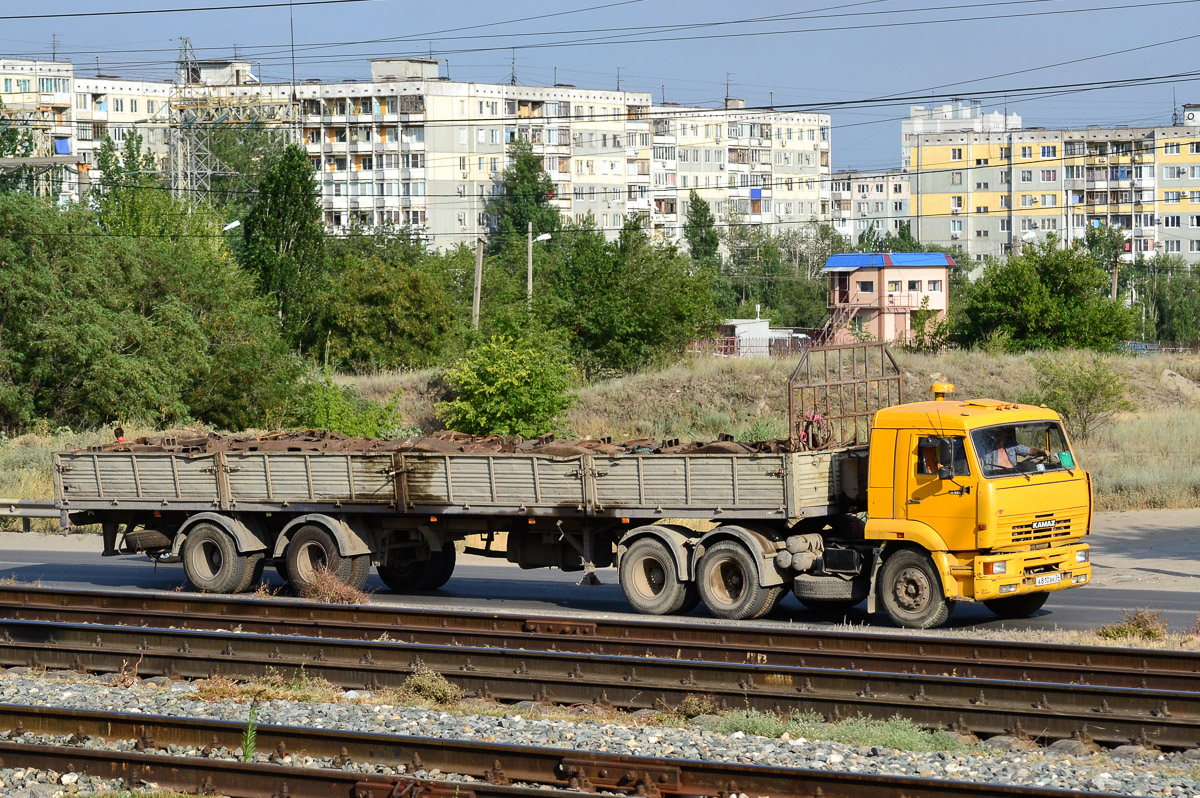 Волгоградская область, № А 810 ВК 34 — КамАЗ-65116 [651160]