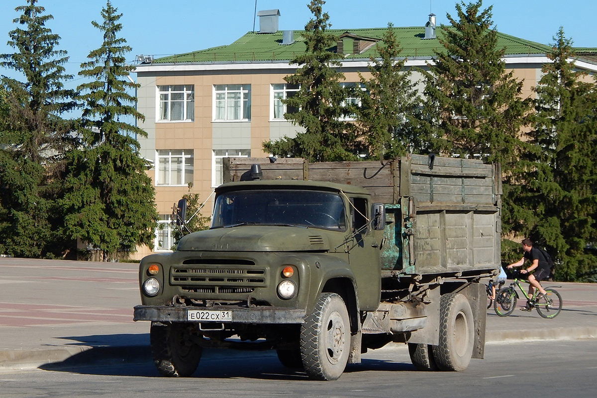 Белгородская область, № Е 022 СХ 31 — ЗИЛ-495710