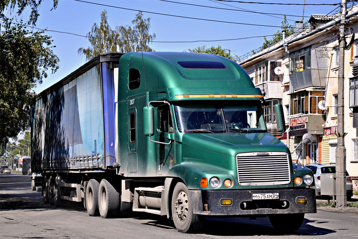 Алтай, № М 675 АМ 04 — Freightliner Century Class