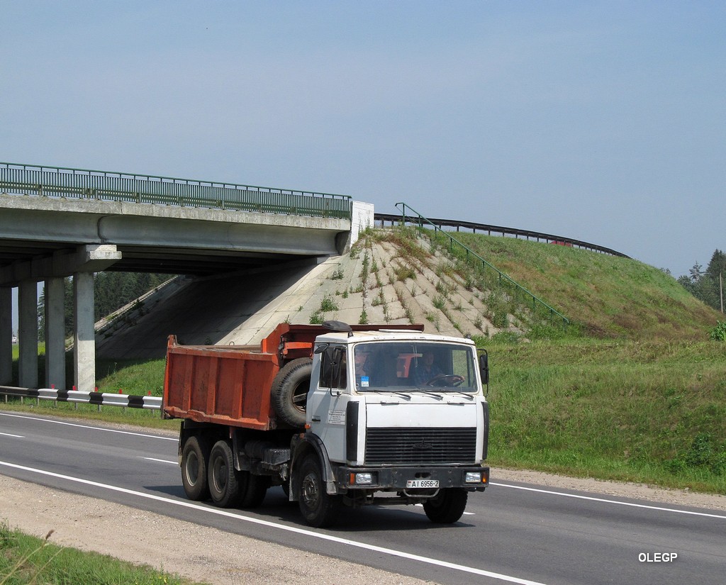 Витебская область, № АІ 6956-2 — МАЗ-5516 (общая модель)