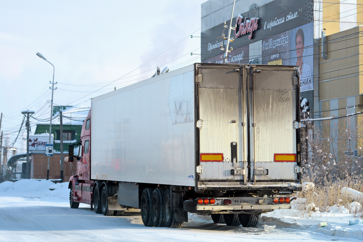 Ямало-Ненецкий автоном.округ, № В 566 СН 89 — Volvo VNL780; Ямало-Ненецкий автоном.округ, № ВА 2468 89 — Schmitz Cargobull S.KO (общая модель)