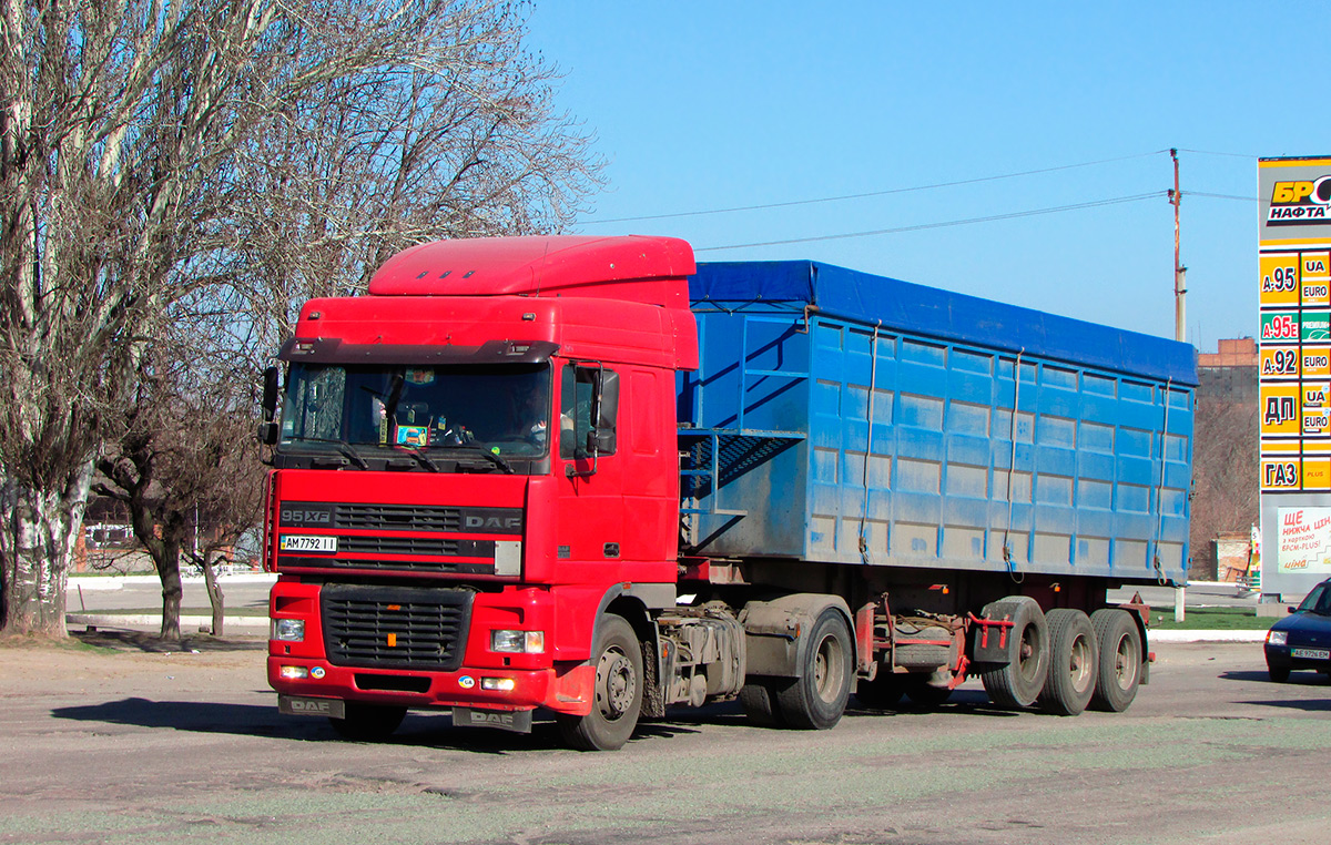 Житомирская область, № АМ 7792 ІІ — DAF 95XF FT