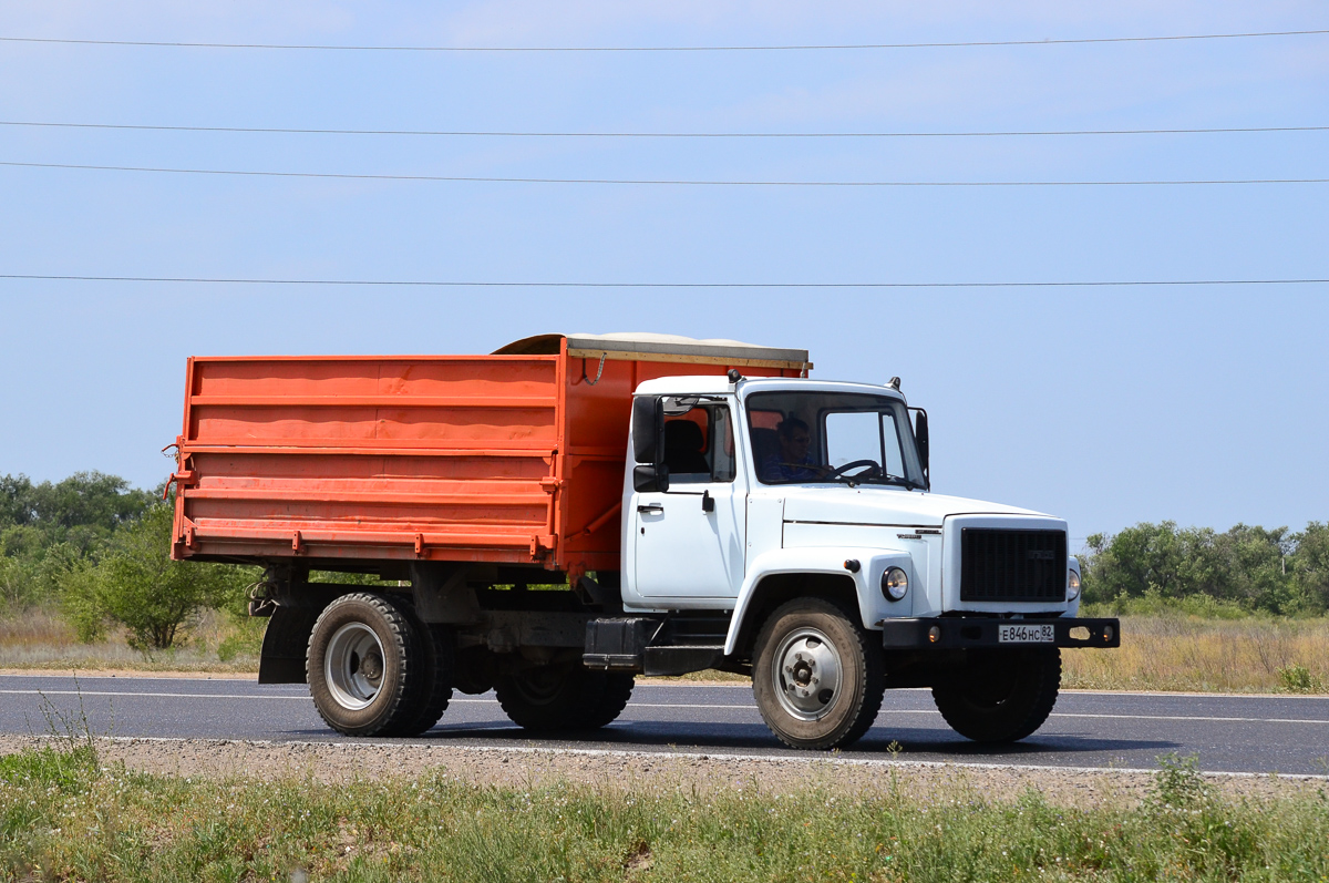 Волгоградская область, № Е 846 НС 82 — ГАЗ-3309